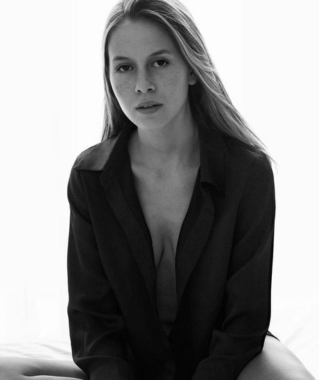 Eden Klorin pornstar exclusive archive