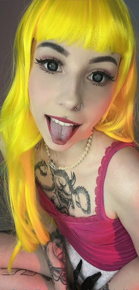 yumiaiko star erotic img