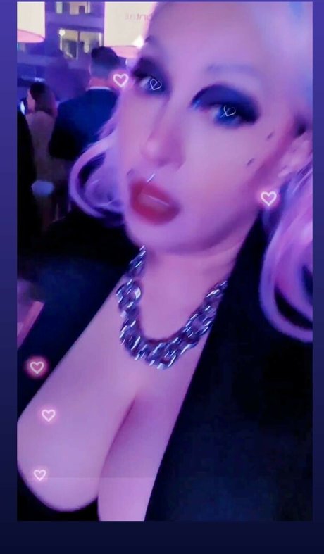 TechNoirCandy model high quality pic