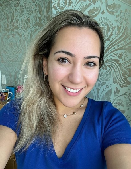 Selina Amini pornstar top image