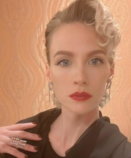 January Jones adult actress pics