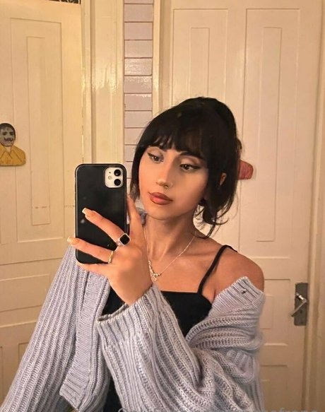 anasofropa pornographic model pictures