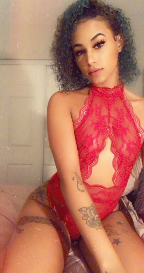 miinamariee model hot pictures