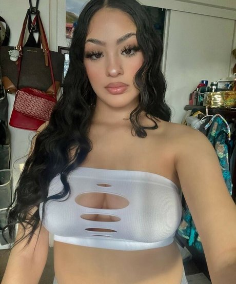 katiiebaeb best model pics