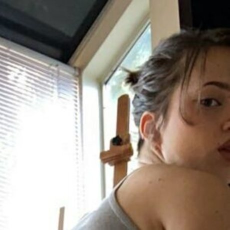 Negrita Blanca model pornographic image