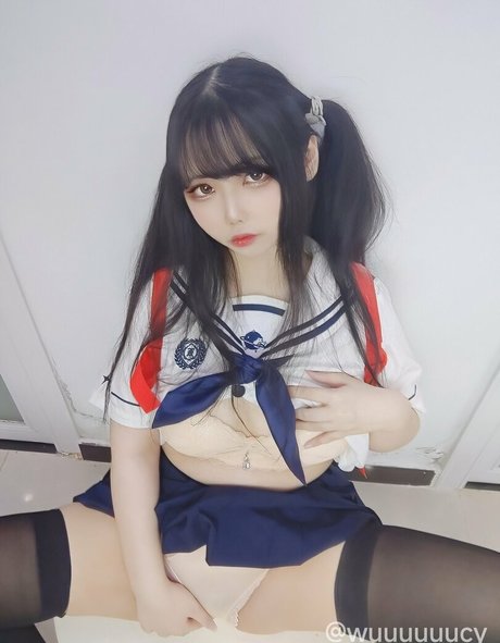 wuuuuuucy naked actress pics