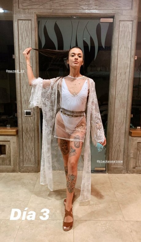 janadeoliveira_ exclusive star pic