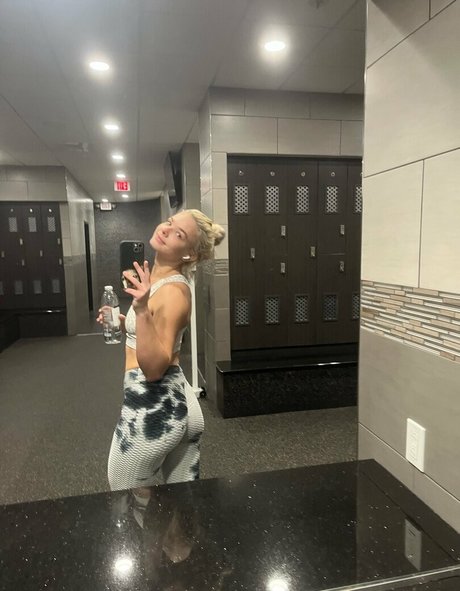 cgetsnakey high quality star photo