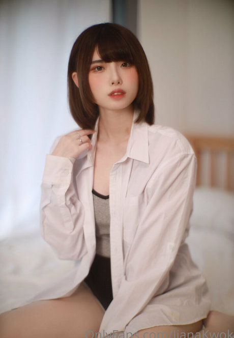 Jianakwok pornographic model pics