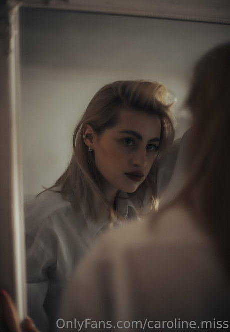 caroline miss star perfect archive