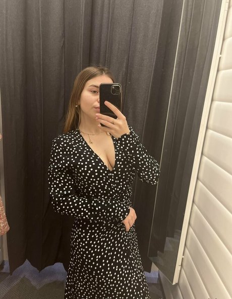 lucky ashley sexy model pictures