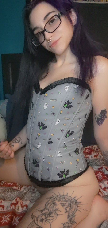 Satanic sweetheart high quality actress gallery