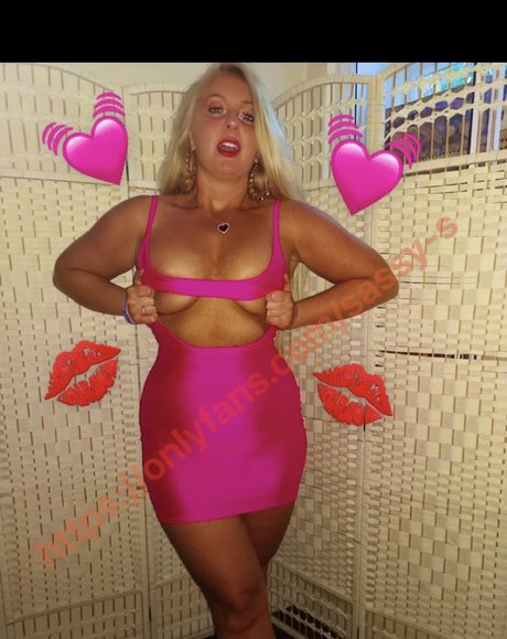 Sassy S model hd pic