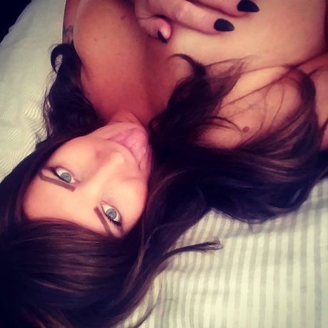 Sadie Rae xxx pornstar img