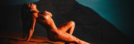 Sarayesfit pornstar perfect image