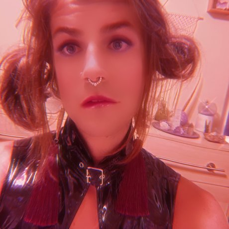 Sara June star nudes image