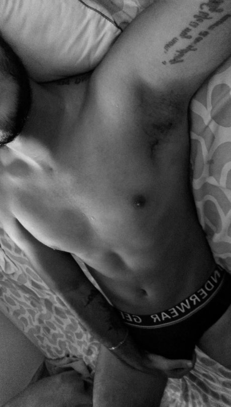 Santiago Ram n Chaux pornographic model photo