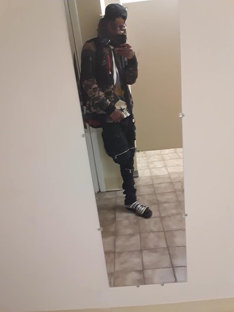 Santana757 xxx model image