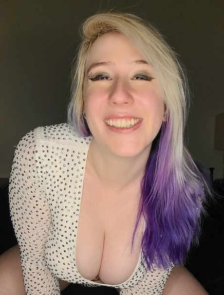 SamSamSoaker naked pornstar gallery