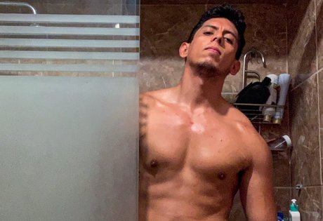 Eduardo Slayer top star pics