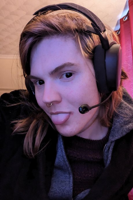 Saiya Darkfire xxx star archive