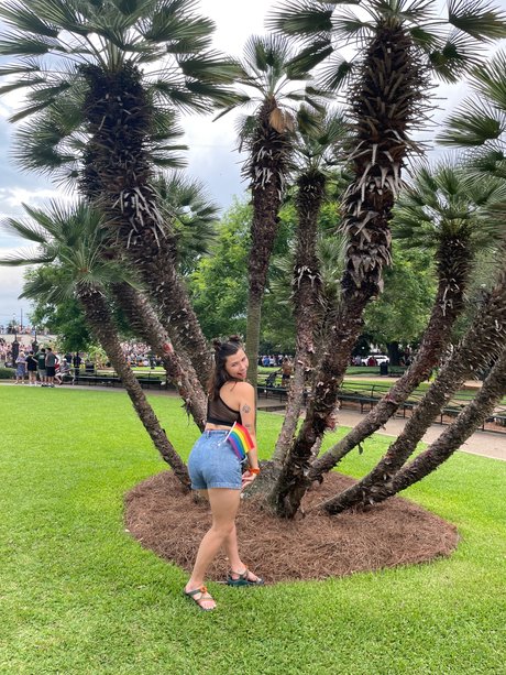 Sage lee exclusive star picture