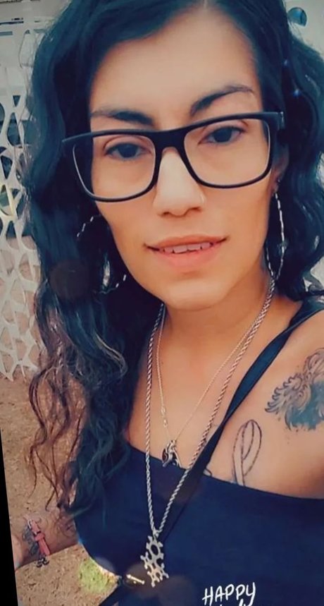 Salina Diaz pornstar sexy img