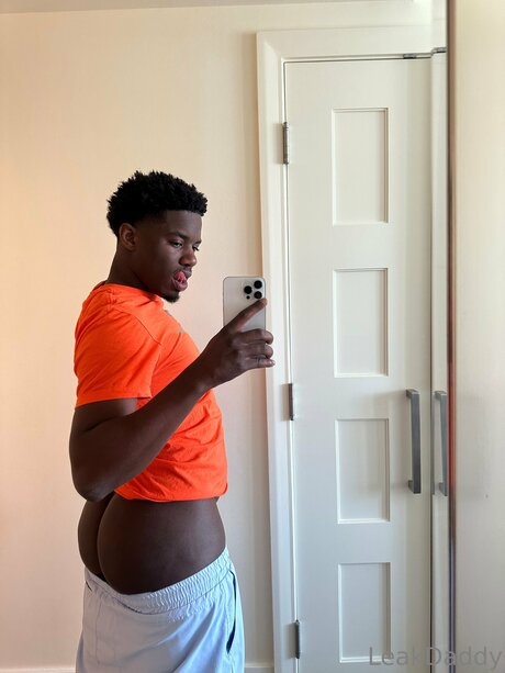 Emperor_ model sex pictures