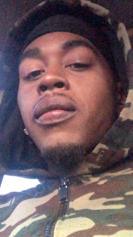 Saucewalkaa15 free pornstar archive