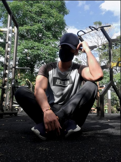 Soy Saturno pornstar high quality photos