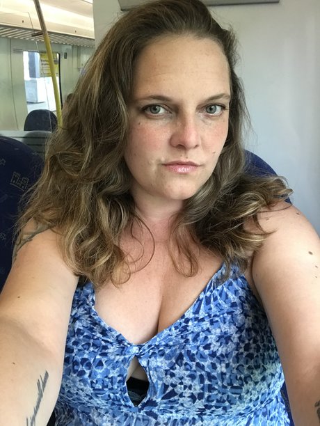 SexyWoman star beautiful image