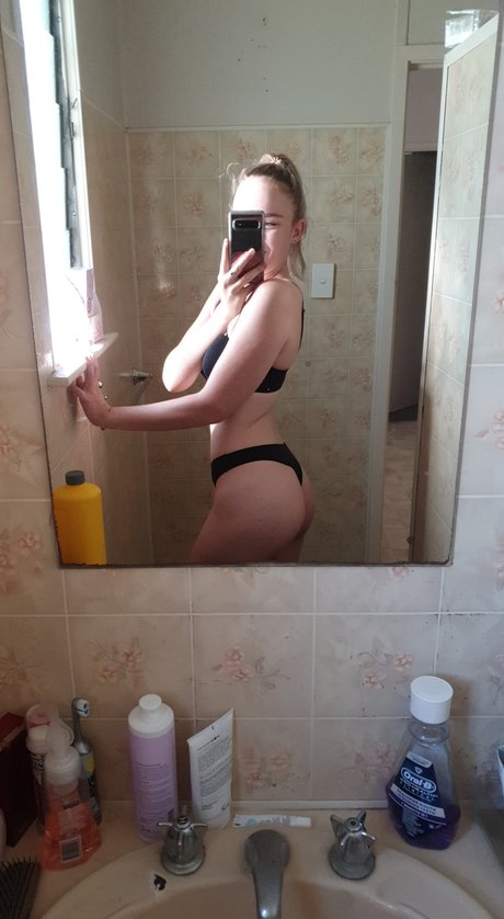 Kaillin star art photos