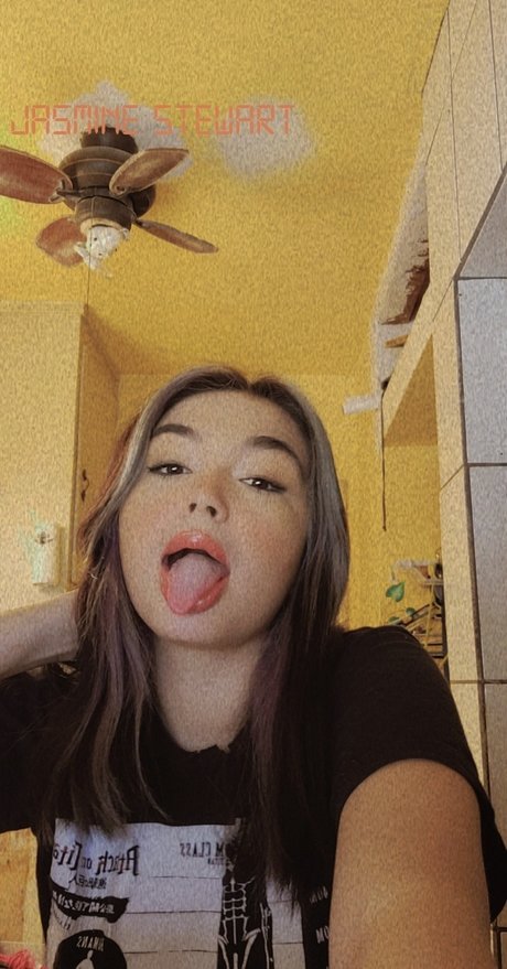 Jasmine Stewart model nude pics