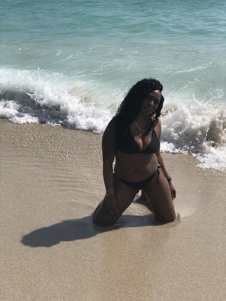 TequilaOnDaRocks top model pictures