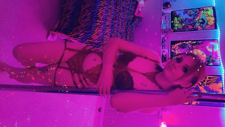 Missredrobbinstacks sex star archive