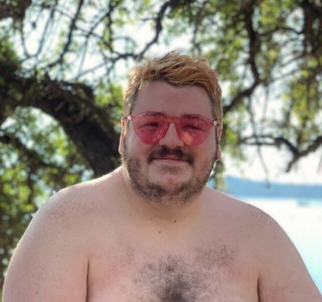 Thiccatxcub sexy star img