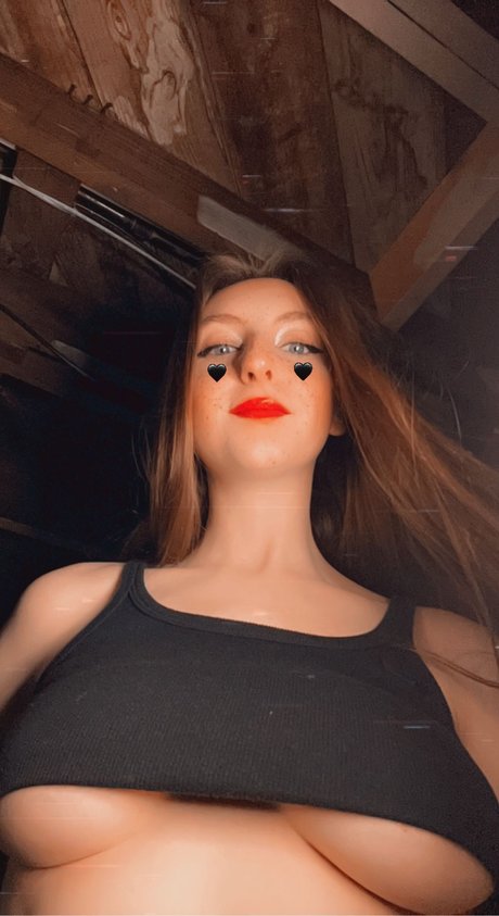 Sriracha_ porn model images