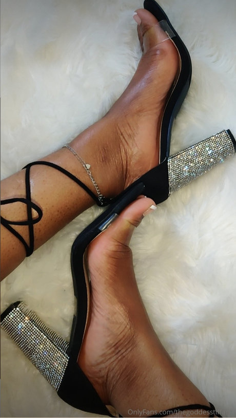 TheGoddessTiffany1Femdom beautiful actress img