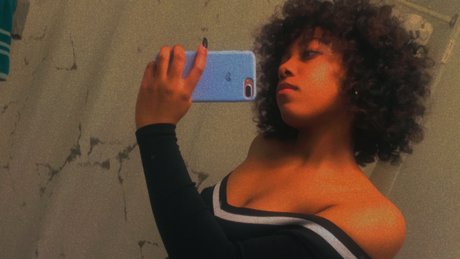 Goddess Mimi model hot pictures