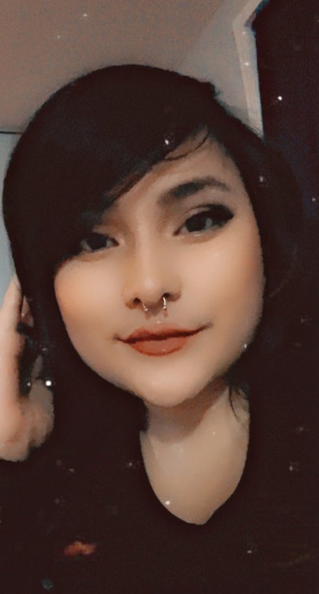 Kitty kay devine pretty model pictures