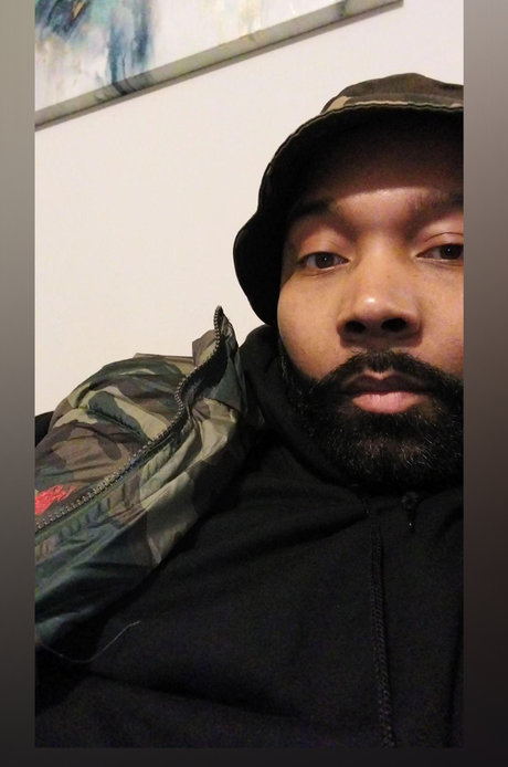 Cleaves Leder pornstar xxx gallery