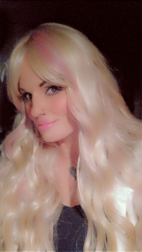 Non chalante erotic pornstar photo