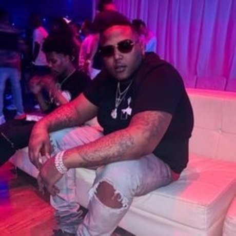 Yung Ceeje naked model pictures