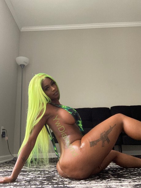 YW DIAMOND xxx model img