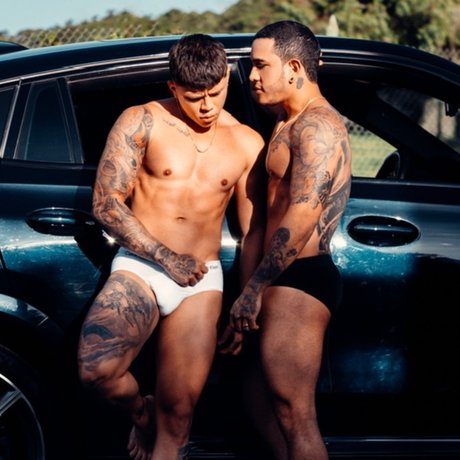 ZacAndMarcos star nice galleries