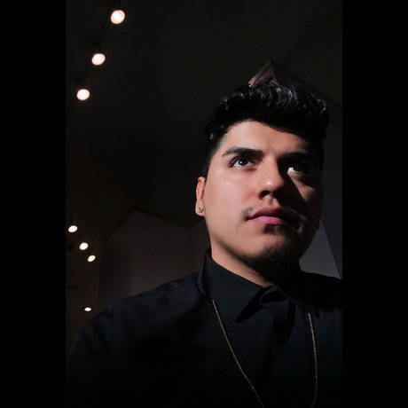 Lui Zalez pretty actress img