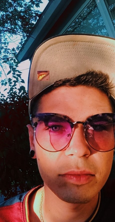 Zack Mackenzie model erotic pictures