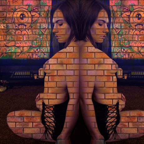 The Split Tongued Kinkster model erotic pic