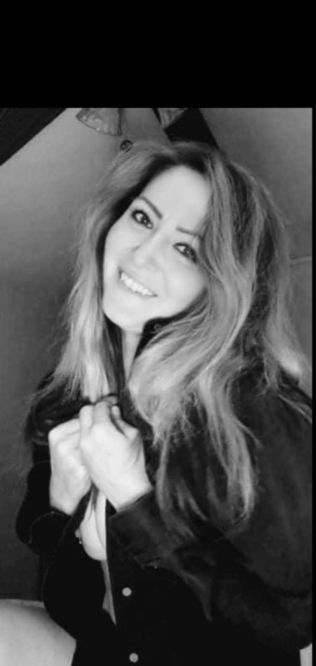 Suntanhottie69 beautiful pornstar picture