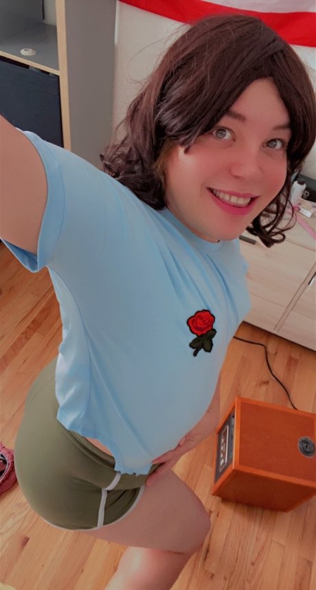 TammyTS nice actress galleries